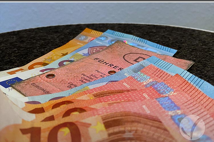 Verkehrsrecht Celle Fachanawalt Rechtsanwalt: Busßgeld Rechtsberatung Rechtsvertretung